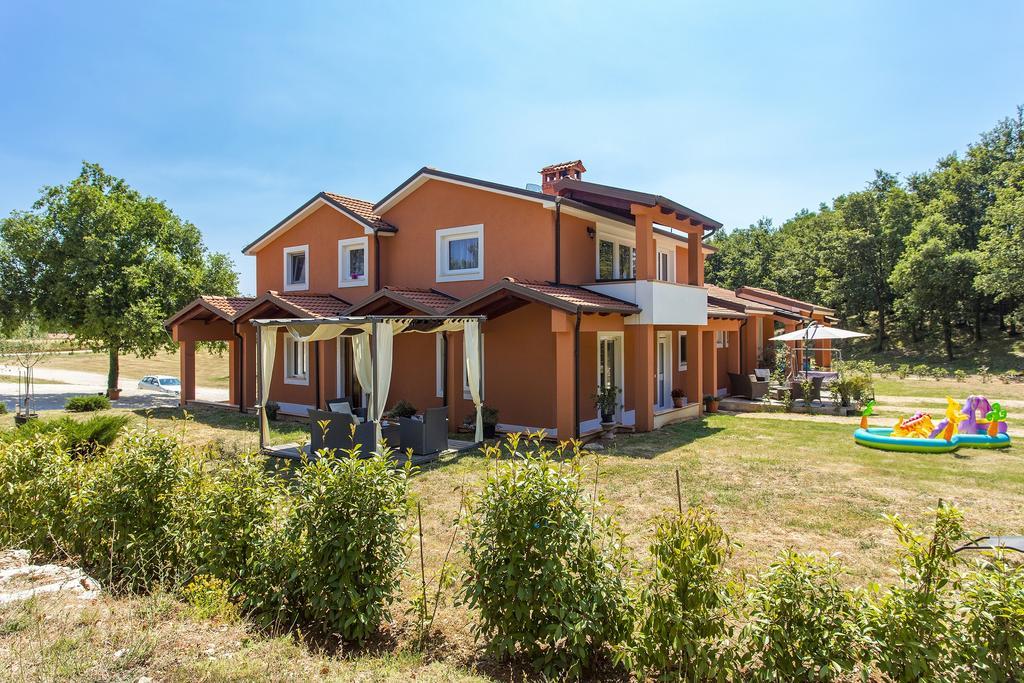 Apartments Matelici Divsici Exterior photo